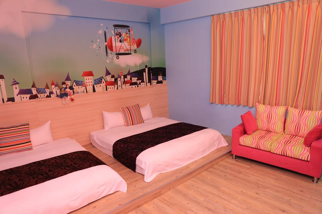 See Love B&B Tainan Bagian luar foto