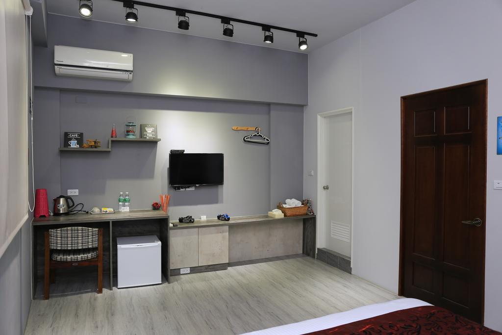 See Love B&B Tainan Bagian luar foto