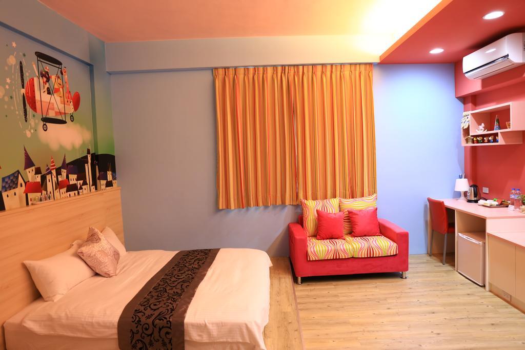 See Love B&B Tainan Bagian luar foto