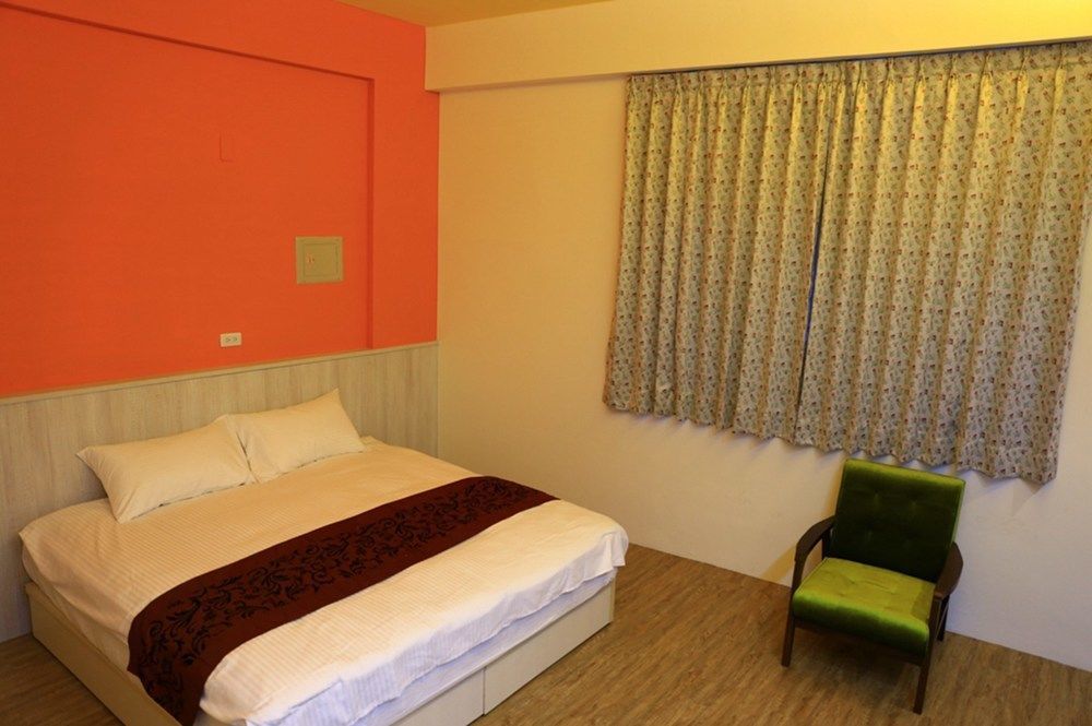 See Love B&B Tainan Bagian luar foto