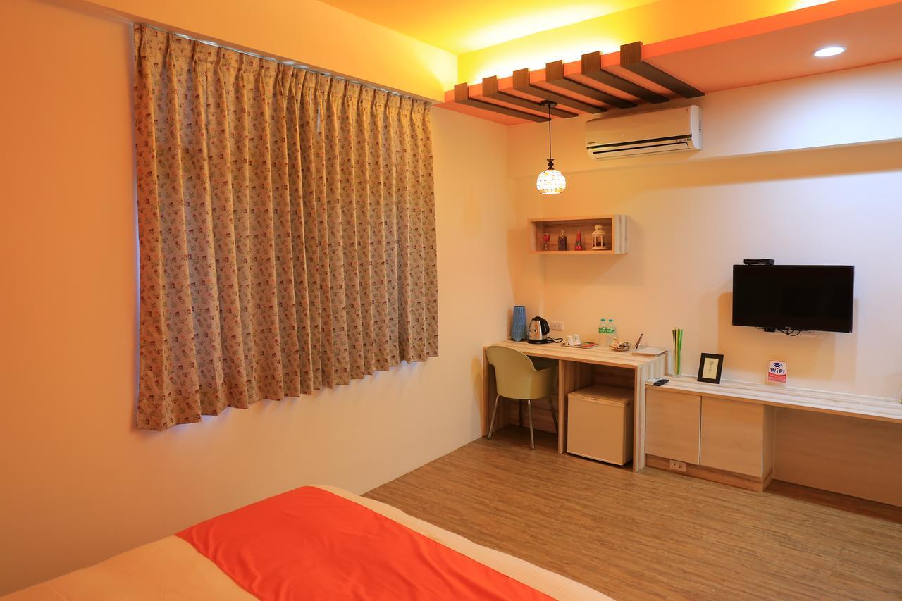 See Love B&B Tainan Bagian luar foto