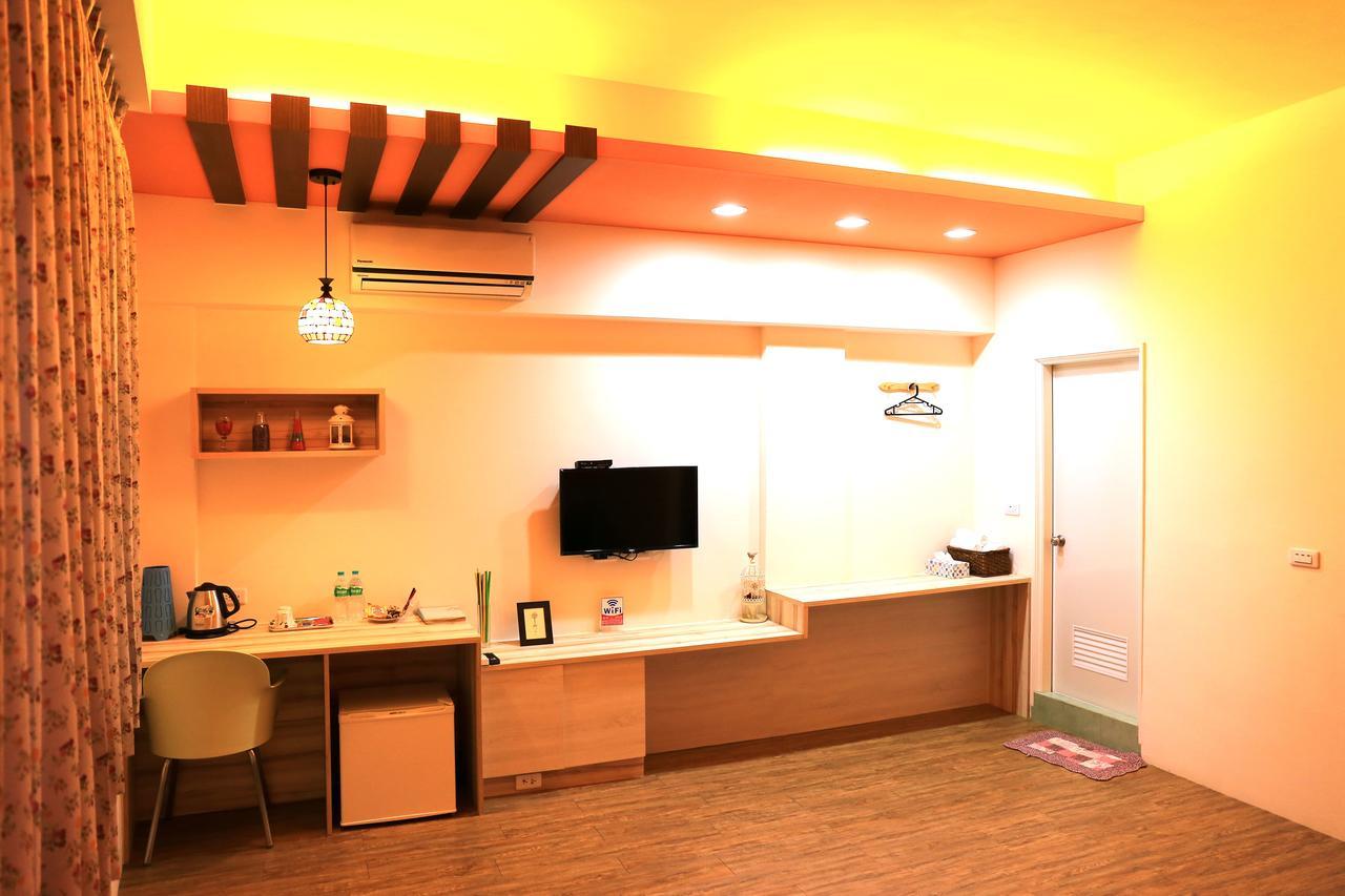 See Love B&B Tainan Bagian luar foto